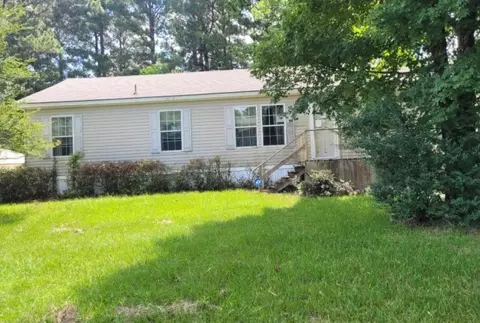 8405 N Woodlands Trl, Greenwood, LA 71033