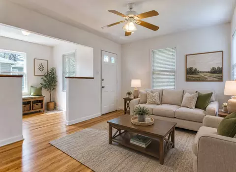 5433 Thomas Ln, River Oaks, TX 76114