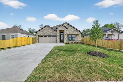 1930 Houston St, Grand Prairie, TX 75050