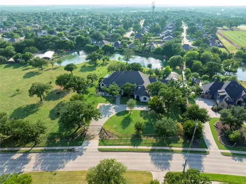 View/Area - 2450 Post Oak Dr, Corinth, TX 76210 photo 3 of 5