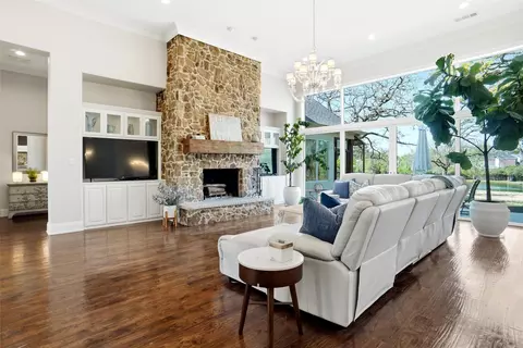 Living - 2450 Post Oak Dr, Corinth, TX 76210 photo 1 of 5