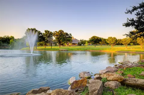 View/Area - 2450 Post Oak Dr, Corinth, TX 76210 photo 2 of 5