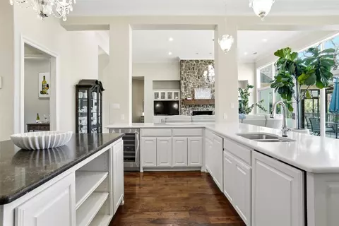 Kitchen - 2450 Post Oak Dr, Corinth, TX 76210 photo 2 of 4