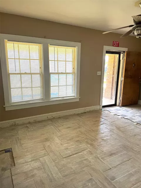 Living - 1501 Proctor, Waco, TX 76708 photo 2 of 3