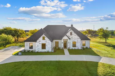 8008 Ben Day Murrin Rd N, Fort Worth, TX 76126
