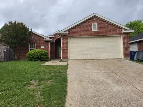 2947 Appaloosa Dr, Dallas, TX 75237