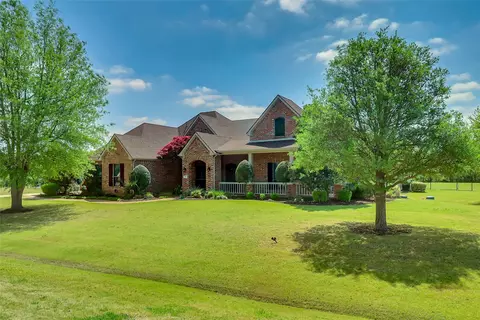 85 Stone Hinge Dr, Fairview, TX 75069