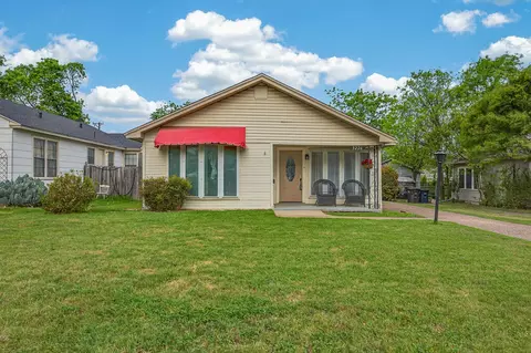 3226 Merida Ave, Fort Worth, TX 76109