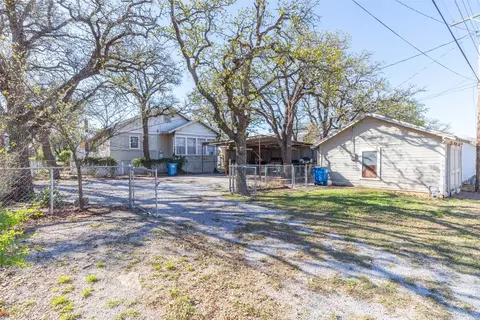 Exterior - 703 E 21st St, Cisco, TX 76437 photo 9 of 11