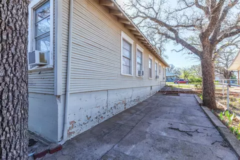 Exterior - 703 E 21st St, Cisco, TX 76437 photo 10 of 11