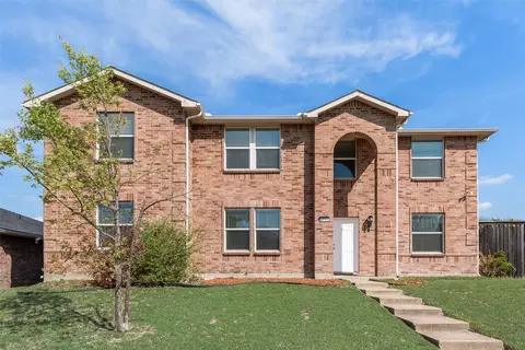 2737 Ingram Cir, Mesquite, TX 75181