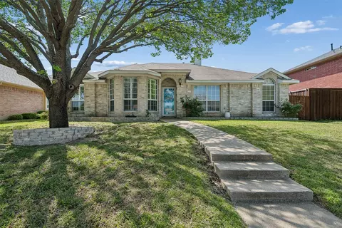1304 Dearborn Rd, Allen, TX 75002