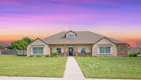 209 Clear Fork Trl, Rhome, TX 76078