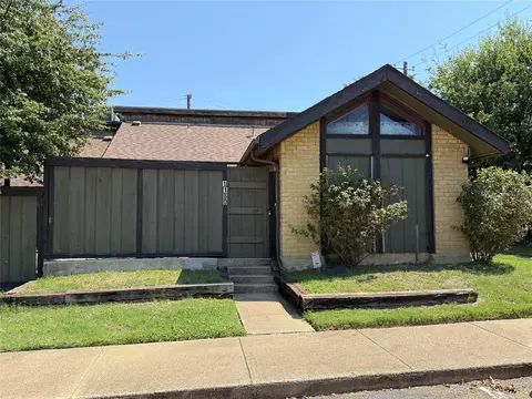 4618 Country Creek Dr #1180, Dallas, TX 75236