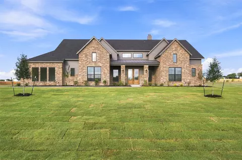 6231 Cedar Elm Rd, Midlothian, TX 76065