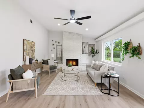 732 Pinehurst Dr, Richardson, TX 75080