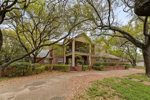 2 Eastshore Rd, Heath, TX 75032