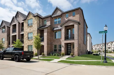 300 Colusa Dr, Lewisville, TX 75056