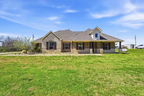 4870 County Road 1037, Celeste, TX 75423
