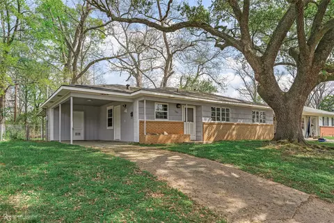 2603 W Cavett Dr, Shreveport, LA 71104