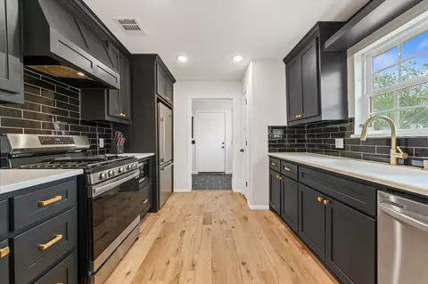 1212 Woodland Ave, Fort Worth, TX 76110