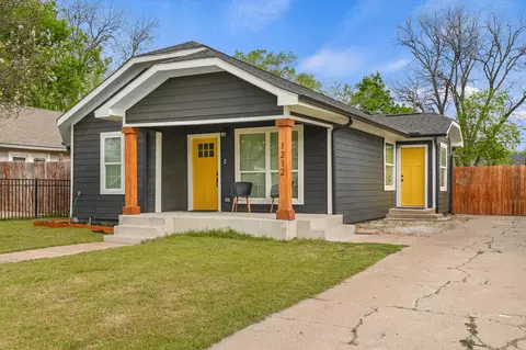 1212 Woodland Ave, Fort Worth, TX 76110