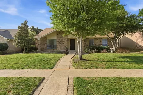 2805 Stratford Ln, Flower Mound, TX 75028