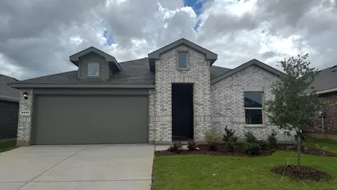 8449 Beltmill Pkwy, Fort Worth, TX 76131