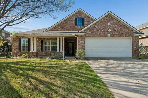 4409 Mallow Oak Dr, Fort Worth, TX 76123
