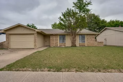 3501 Hickory Hill Dr, Arlington, TX 76014