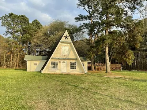 7961 County Road 4515, Larue, TX 75770