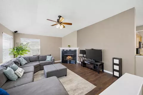 3509 Almond Ln, Mckinney, TX 75070