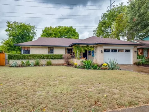 9753 Carnegie Dr, Dallas, TX 75228