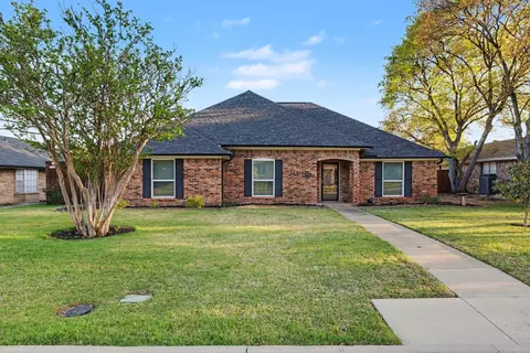 908 Thoreau Ln, Allen, TX 75002