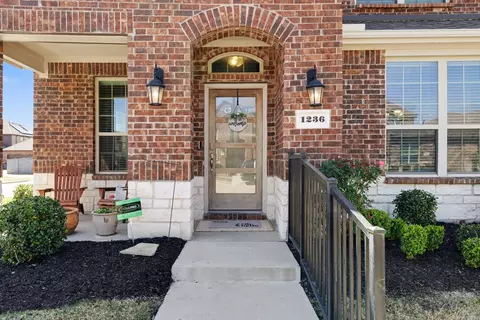 1236 Ridgeline St, Aubrey, TX 76227