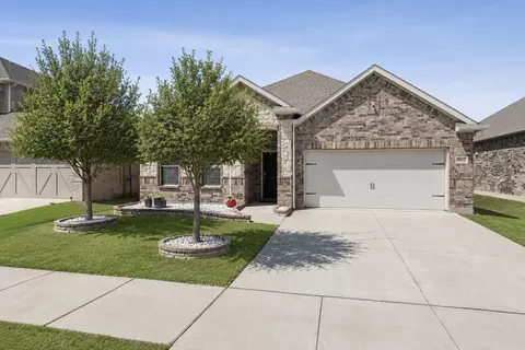 9012 Conroe Dr, Argyle, TX 76226