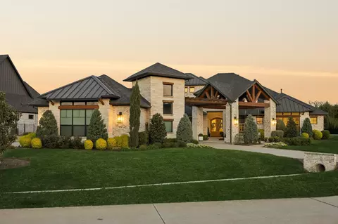 920 Harbour Oaks Ct, Fairview, TX 75069