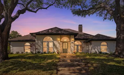 2405 Chadbourne Dr, Plano, TX 75023