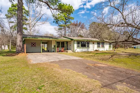609 E Quitman St, Alba, TX 75410
