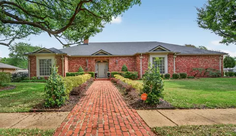 2512 N Waverly Dr, Bossier City, LA 71111