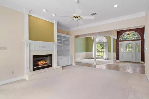 Living - 13 Timber Ridge Trl, Lorena, TX 76655 photo 3 of 9