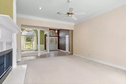 Living - 13 Timber Ridge Trl, Lorena, TX 76655 photo 4 of 9
