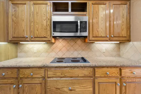 Kitchen - 13 Timber Ridge Trl, Lorena, TX 76655 photo 4 of 4
