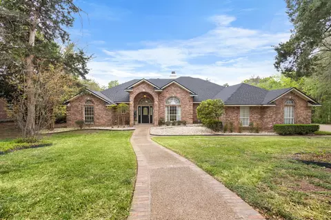Exterior - 13 Timber Ridge Trl, Lorena, TX 76655 photo 4 of 8