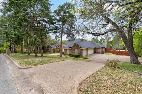Exterior - 13 Timber Ridge Trl, Lorena, TX 76655 photo 3 of 8