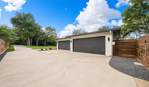 Exterior - 3317 Edward Dr, Waco, TX 76708 photo 7 of 10