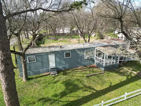 400 E Oak Grove Rd, Corsicana, TX 75110