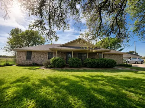 13671 Cr 2143, Kemp, TX 75143