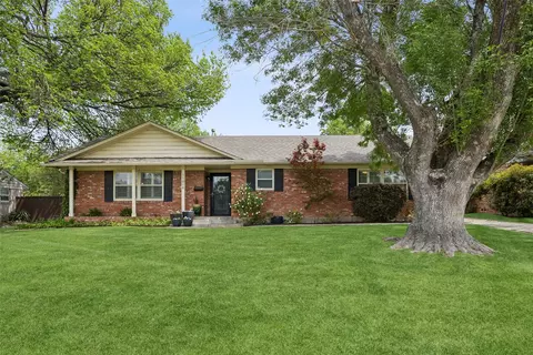 11016 Lathrop Dr, Dallas, TX 75229