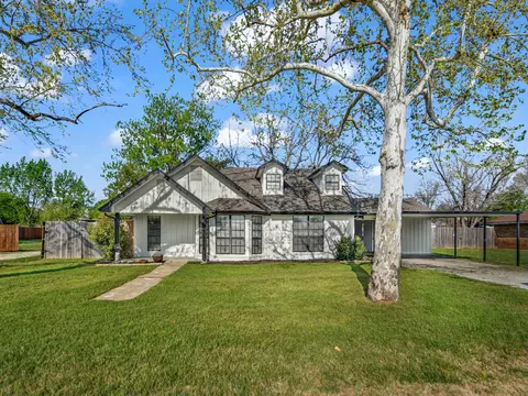 305 Gandy St, Lipan, TX 76462